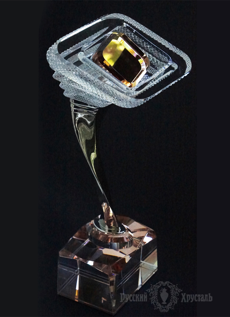 производство на заказ по согласованному рисунку   престижных кубков призов и наград международного уровня 