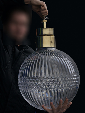 подвесные светильника  большие из граненого хрусталя 